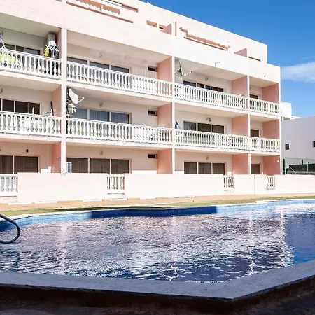 Parque Dos Reis 2 شقة