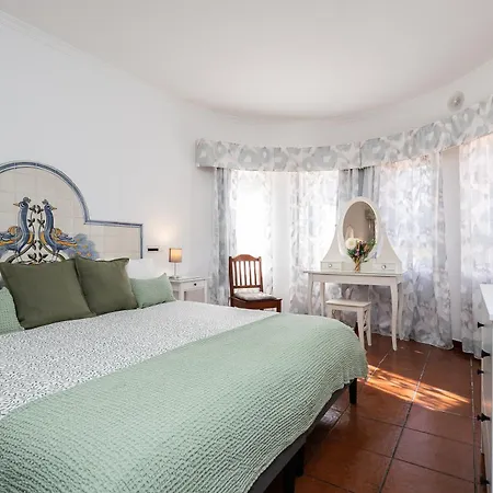 Parque Dos Reis 2 مونت غوردو