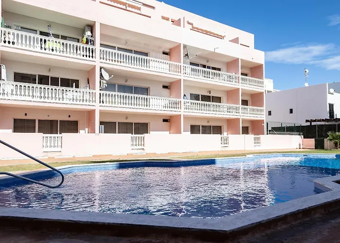 Parque Dos Reis 2 Apartment