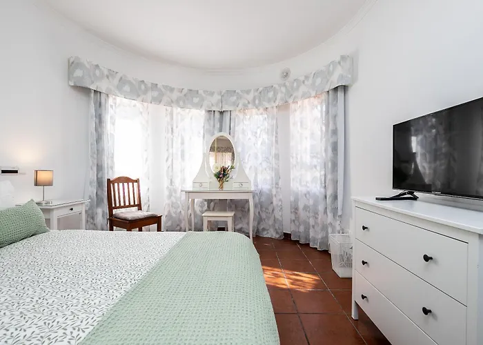 Apartment Parque Dos Reis 2