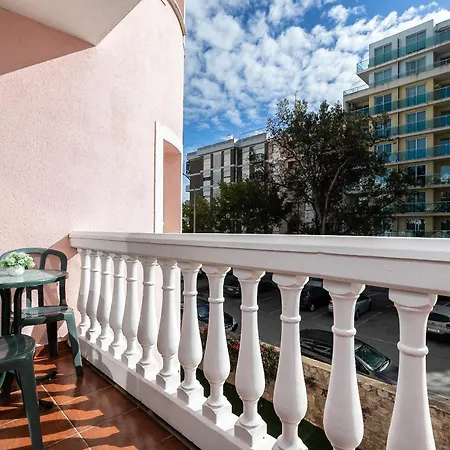 Parque Dos Reis 2 Apartment